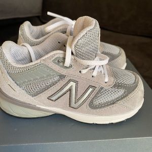 New Balance grey 990 toddler size 7